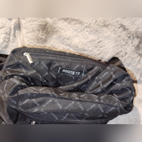 Purse - Picture 2 of 5